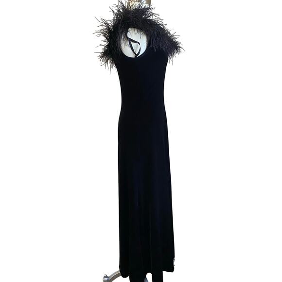 Vintage Jeffrey & Dara by Tom Barra Black Velvet Ostrich Feather Collar Gown Sz6 - Picture 2 of 7